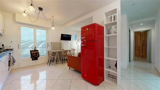 Rooms in Saint-Julien-en-Genevois - photo 9