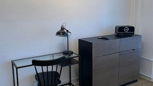 Apartments in Berlin Mitte - photo 4