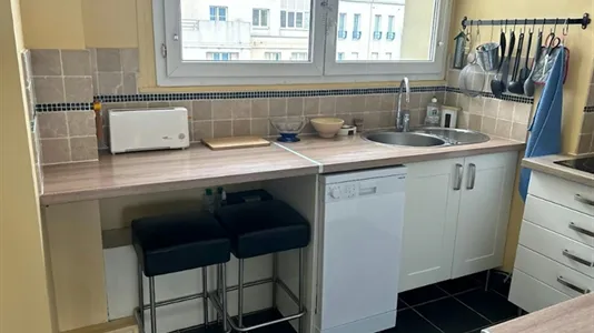 Apartments in Nanterre - photo 6