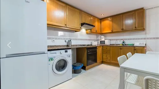 Rooms in Valencia Camins al Grau - photo 4