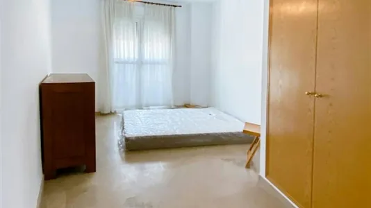 Apartments in Valencia Camins al Grau - photo 3