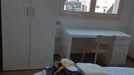 Room for rent, Padua, Veneto, &lt;span class=&quot;blurred street&quot; onclick=&quot;ProcessAdRequest(7735094)&quot;&gt;&lt;span class=&quot;hint&quot;&gt;See streetname&lt;/span&gt;[xxxxxxxxxxxxx]&lt;/span&gt;