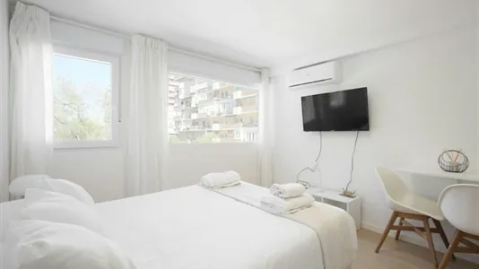 Apartments in Madrid Ciudad Lineal - photo 8