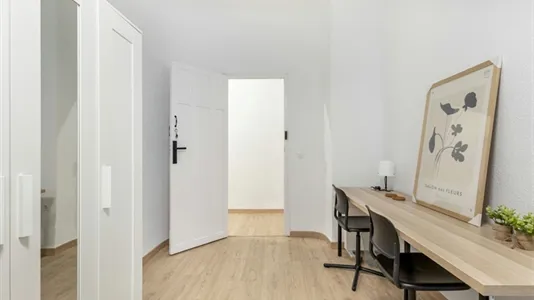 Rooms in Granada - photo 6