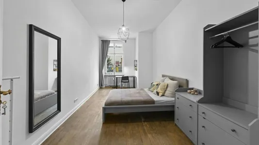 Rooms in Berlin Charlottenburg-Wilmersdorf - photo 1