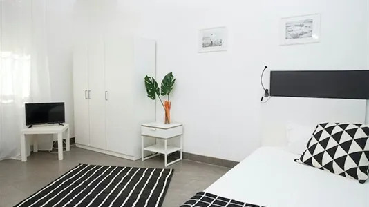 Rooms in Rimini - photo 4