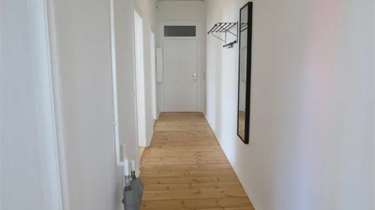 Rooms in Berlin Mitte - photo 9