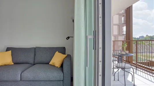 Apartments in Milano Zona 8 - Fiera, Gallaratese, Quarto Oggiaro - photo 5