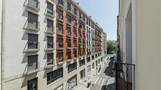 Apartments in Madrid Chamberí - photo 10