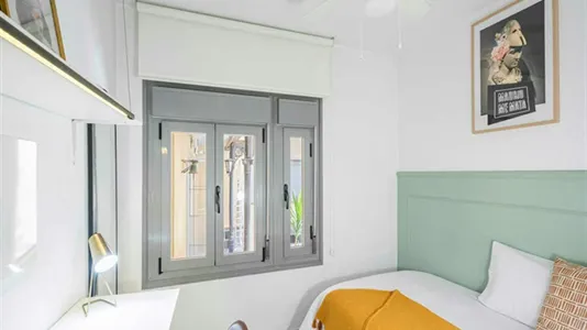 Rooms in Madrid Centro - photo 6
