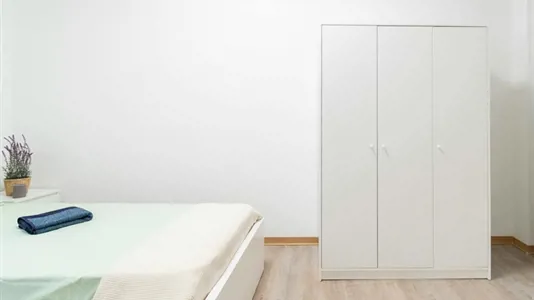 Rooms in Turin - photo 3