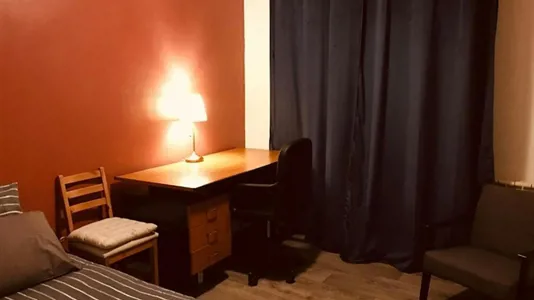 Rooms in L'Haÿ-les-Roses - photo 3