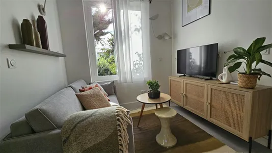 Apartments in Lyon - photo 4