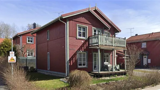 Houses in Uppsala - photo 1