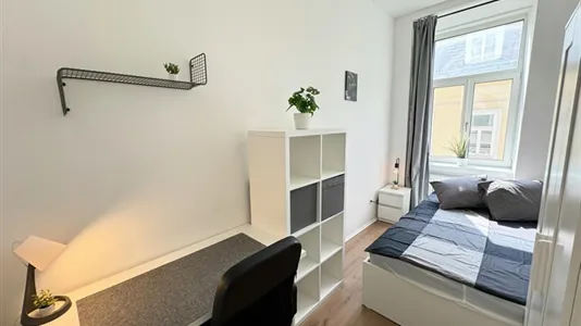 Rooms in Wien Mariahilf - photo 1