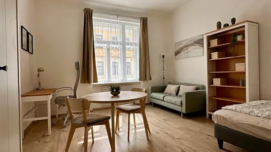 Apartments in Wien Meidling - photo 1