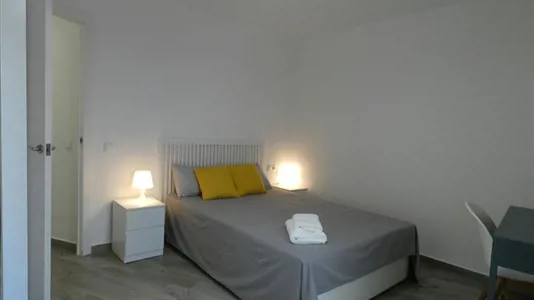 Rooms in Esplugues de Llobregat - photo 1