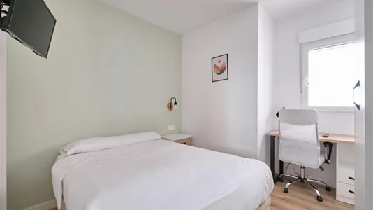 Rooms in Salamanca - photo 4