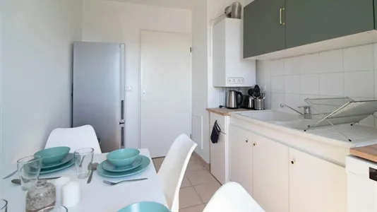 Rooms in Saint-Denis - photo 7