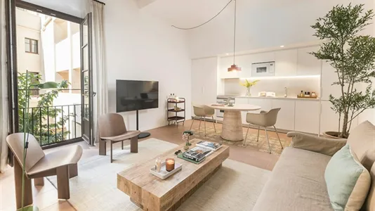 Apartments in Barcelona Ciutat Vella - photo 2