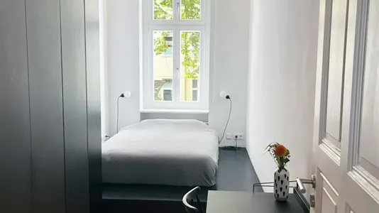 Apartments in Berlin Friedrichshain-Kreuzberg - photo 10