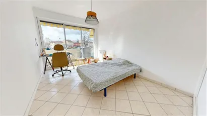 Room for rent in Lyon, Auvergne-Rhône-Alpes