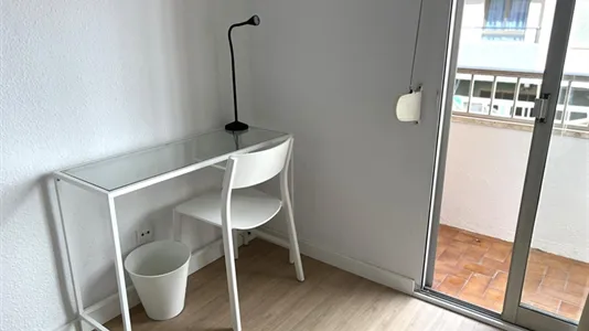 Rooms in el Camí de Vera - photo 7