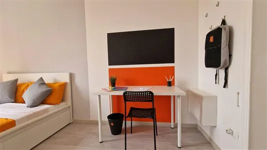 Rooms in Roma Municipio VIII – Appia Antica - photo 8