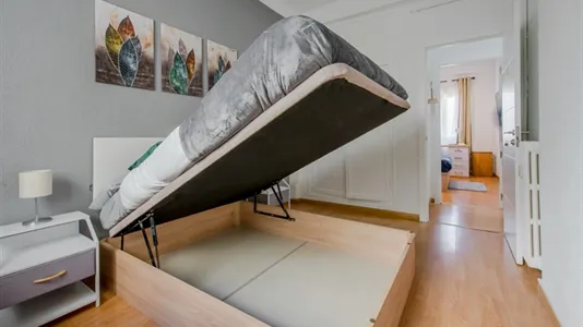 Rooms in Madrid Chamberí - photo 4