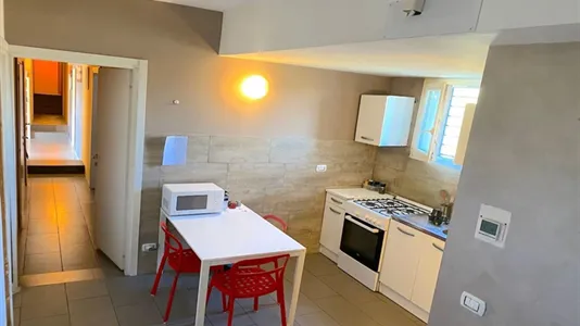 Rooms in Roma Municipio VI – Roma Delle Torri - photo 6