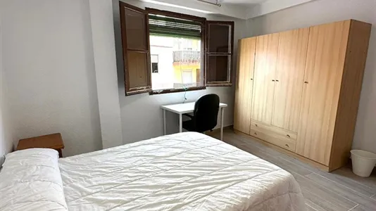 Rooms in Castellón de la Plana/Castelló de la Plana - photo 2