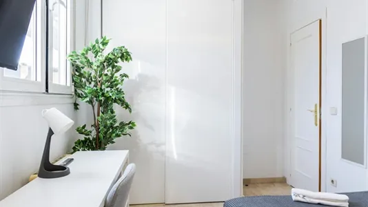 Rooms in Madrid Puente de Vallecas - photo 4