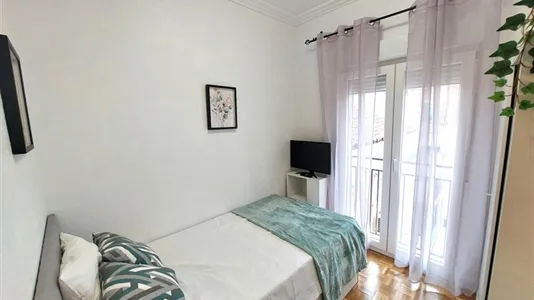 Rooms in Madrid Chamartín - photo 8