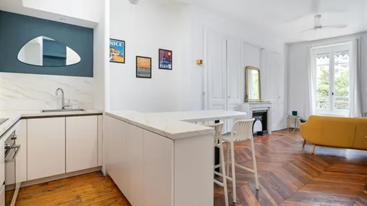 Apartments in Lyon - photo 10