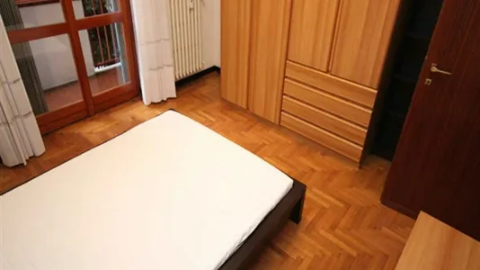 Rooms in Milano Zona 5 - Vigentino, Chiaravalle, Gratosoglio - photo 1
