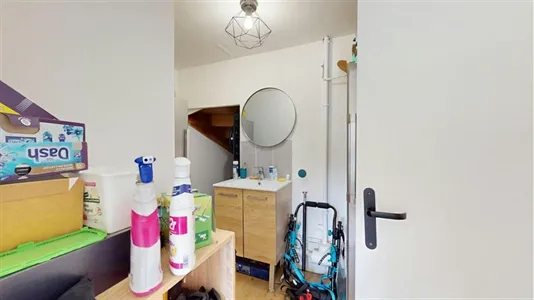 Rooms in Angers - photo 8