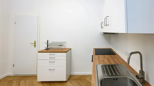 Rooms in Berlin Charlottenburg-Wilmersdorf - photo 8