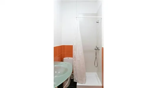 Rooms in Madrid Chamberí - photo 8