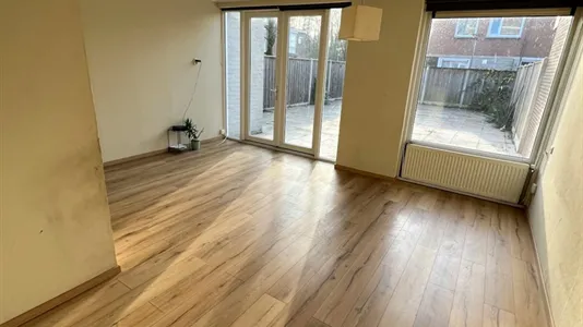 Houses in Enschede - photo 2