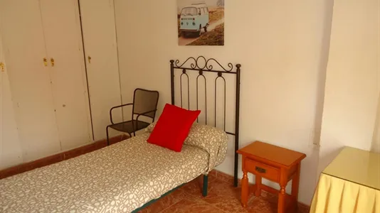 Apartments in Córdoba - photo 4