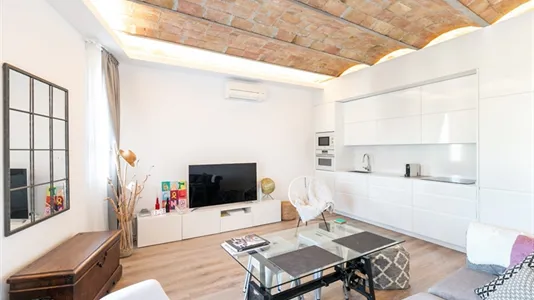 Apartments in Barcelona Sant Martí - photo 4