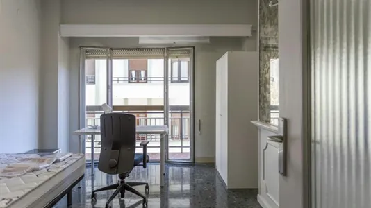 Rooms in Valencia Ciutat Vella - photo 1