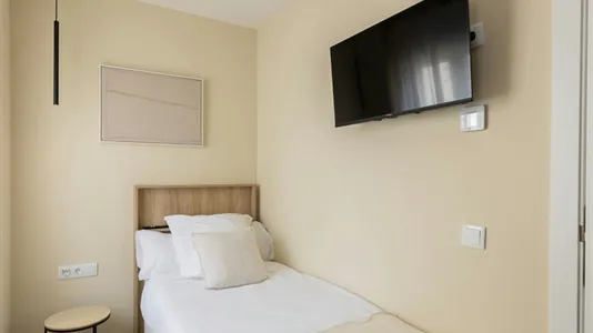 Rooms in Madrid Chamberí - photo 4