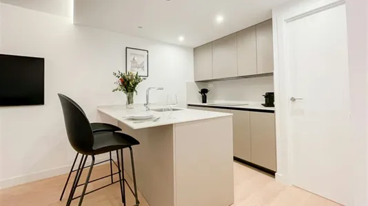 Apartments in Madrid Retiro - photo 4
