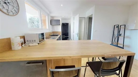 Rooms in Grenoble - photo 5
