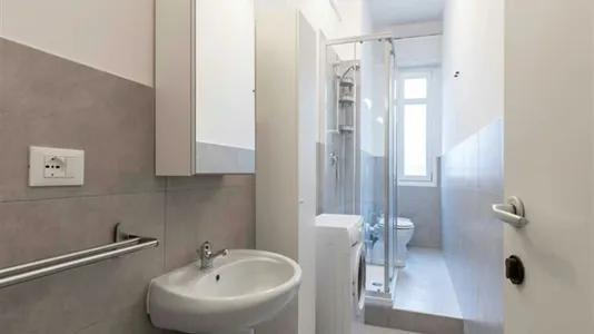 Rooms in Milano Zona 8 - Fiera, Gallaratese, Quarto Oggiaro - photo 6