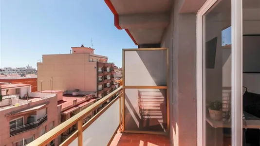 Rooms in Reus - photo 4