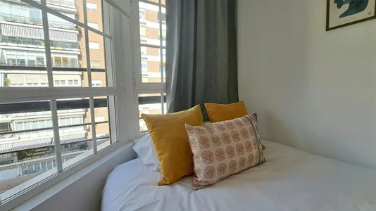 Rooms in Madrid Chamartín - photo 1