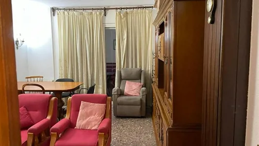 Apartments in Barcelona Eixample - photo 1