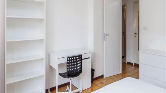 Rooms in Milano Zona 5 - Vigentino, Chiaravalle, Gratosoglio - photo 4